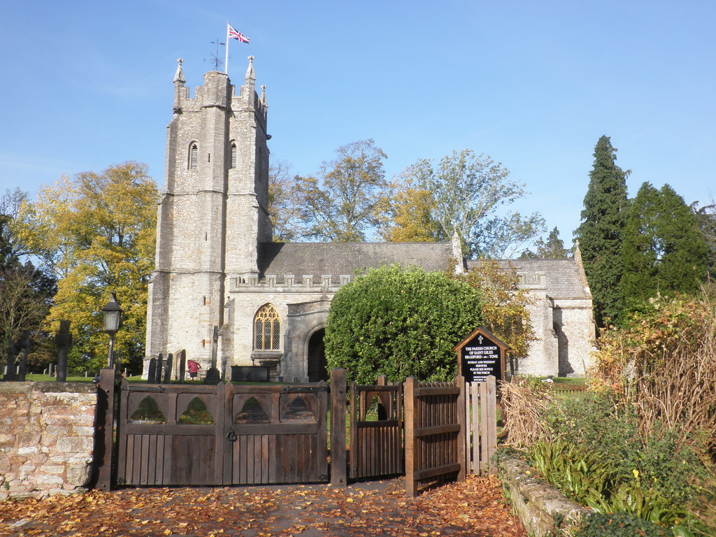Exterior image of 601585 St Giles, Bradford-on-Tone