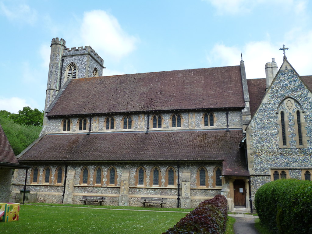 Exterior image of 617158 Christ Church, Epsom Common
