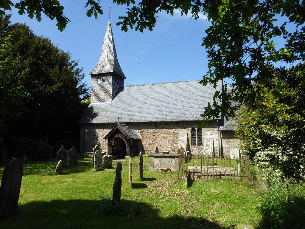 Exterior image of 618369 St Andrew, Ashford Bowdler
