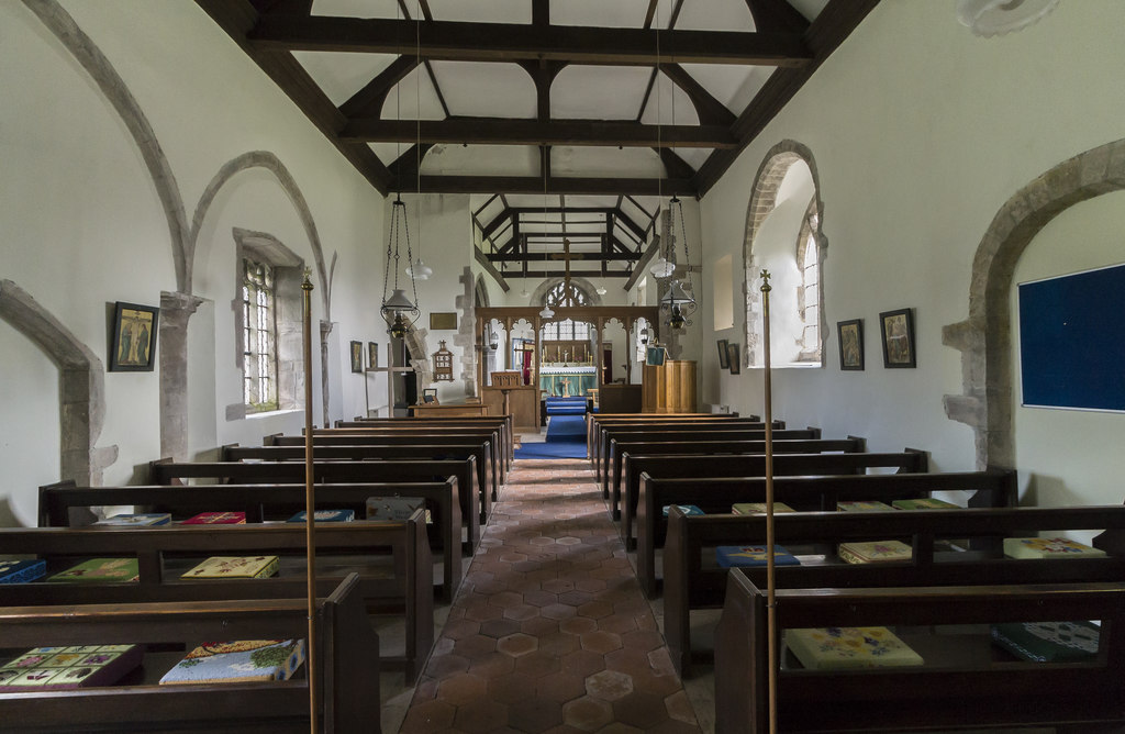 Interior image of 621429 St Andrew, Bonby