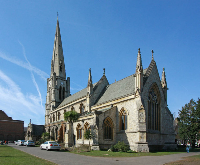 Exterior image of 623443  Christ the Saviour, Ealing