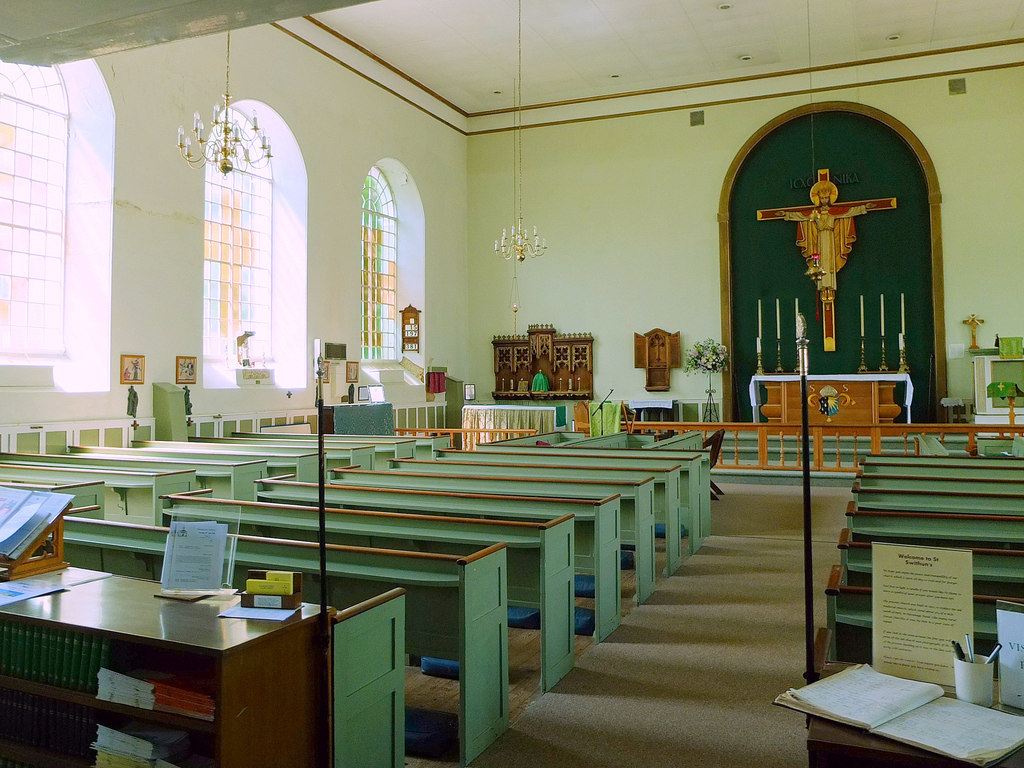 Interior image of 634071  St Swithun, Allington
