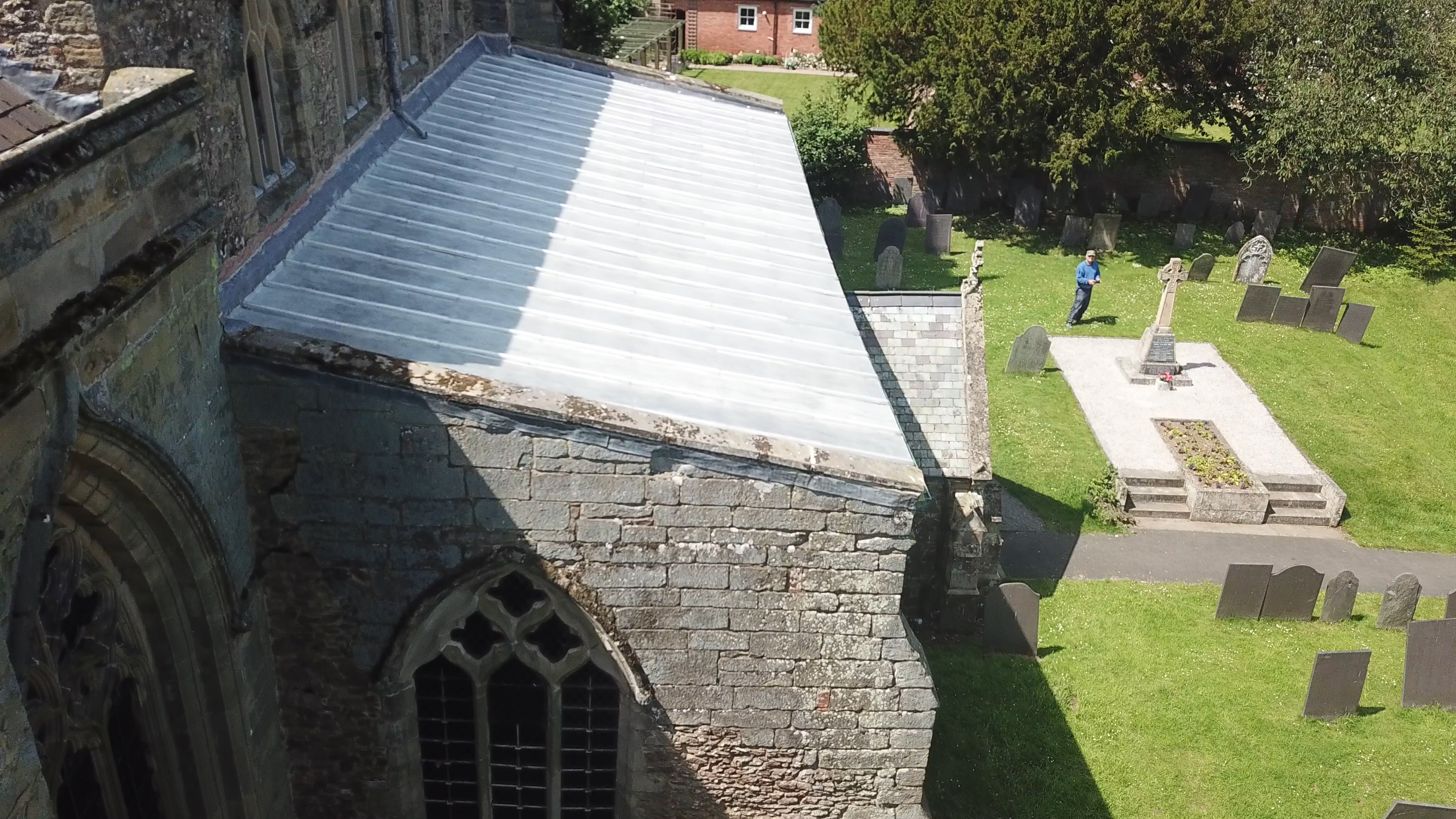 North Aisle roof photograph