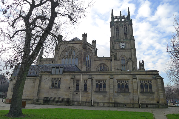 Exterior Photograph of 646379 Leeds Minster