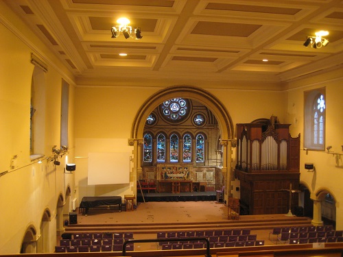 Interior image of 619032 Leicester Holy Trinity